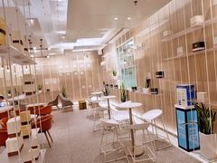 大堂-奈雪的茶(市百一店)