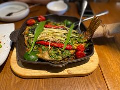 -云海肴·汽锅鸡·云南菜(天山百盛优客店)