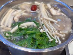 -百品聚旋转火锅(号外店)