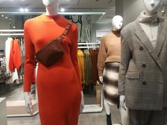 -H&M(鹏欣水游城店)