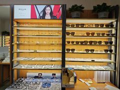 -优医视平价眼镜蔡司依视路折扣工厂店(十里堡店)