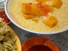 杨枝双皮奶-黄师奶甜品店