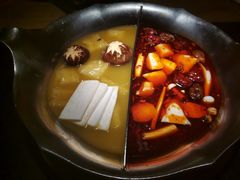 -湊湊火锅·茶憩(上海合生汇店)