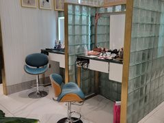 -海马体照相馆(环贸iapm大师爱情店)