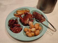 -红樱桃·欢乐餐厅(太原里店)