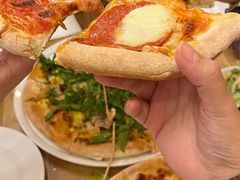 -城市大道红炉披萨烘焙坊