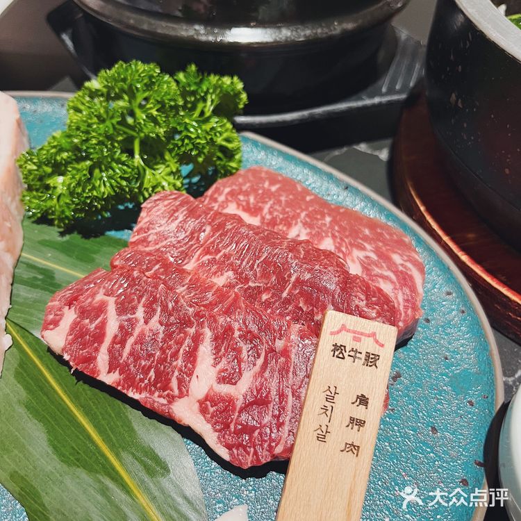 谁没吃过这家的烤肉我都会伤心的 花式吃法好吃到爆炸💥