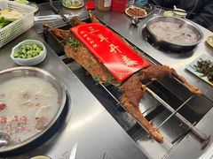 -冰冰龙虾·江湖菜·花园江景餐厅