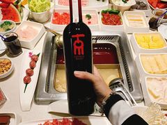 -海底捞火锅鲜切牛肉主题店(长寿路店)