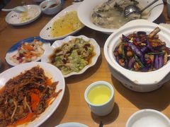 -严记小天府酸菜鱼(西四路店)