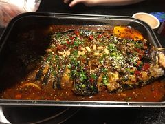 百味清江鱼-漫烤鱼&徐州烧烤夜宵(万达店)