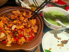 -味上湘菜馆(岳麓山店)