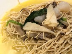 -览江阁中餐厅·淮扬菜(兆和皇冠假日酒店)