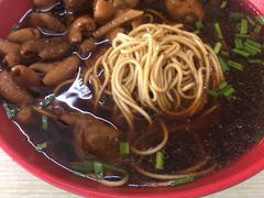 -小龙大肉面馆
