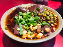 -谢老五跷脚牛肉·非遗传承店