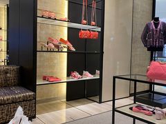-CHANEL(恒隆广场店)