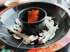 -三江两海老火锅(北京首店)