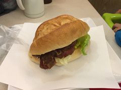 -潮庭港式茶餐厅·熊仔奶茶(同济广场店)