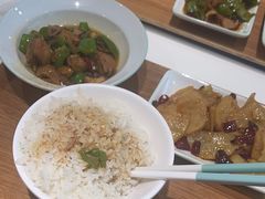 -老乡鸡(东方广场店)