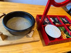 -勺子米线·云南传统小吃市集(四方街店)