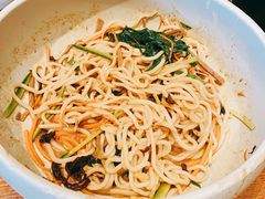 鸡丝凉米线-云海肴·汽锅鸡·云南菜(天山百盛优客店)