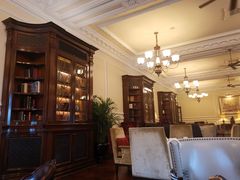 -Salon de Ville浦江汇(上海外滩华尔道夫酒店店)