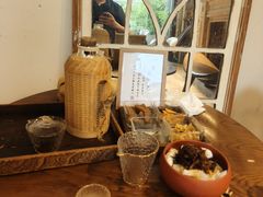 -雕刻时光咖啡馆(南院门店)