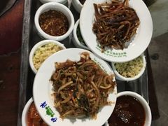 -朝伟清真铜瓢牛肉馆(三十年老·店)