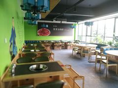 大堂-肖仙仙羊肉汤·始于1996年(郫都店)