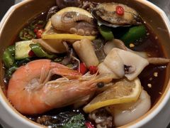 -海底捞火锅(长宁路龙之梦店)