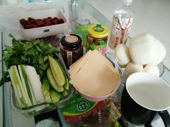 -万里闯关东铁锅炖菜馆(高新旗舰店)