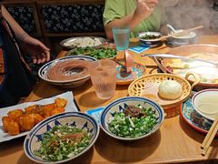 -洱火云南酸菜牛肉火锅(石景山当代商城店)