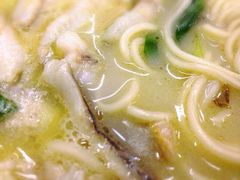 招牌黄鱼面-明呈黄鱼面馆(斜土路店)