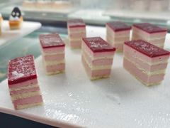 -雍和会海鲜姿造自助(湖东路店)