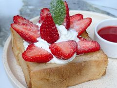 草莓奶油吐司-Grande A'moo(上海万象城店)