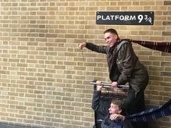 -九又四分之三站台