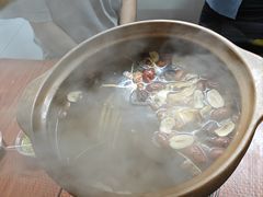 -威邵鸡煲(西华路总店)