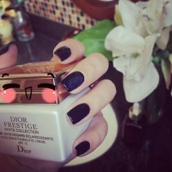 -艾妃罗高科美肤美甲美睫健康管理