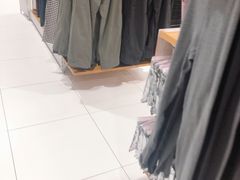 -优衣库(广州天河领展广场店)