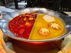 -湊湊火锅·茶憩(杭州湖滨银泰in77店)