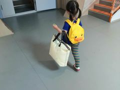 -小门牙好性格托育(北外滩中心)