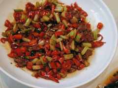 小炒黄牛肉-湖锦酒楼·32年地道湖北菜(光谷店)