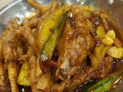 -江城燕子大排档(江汉路步行街店)