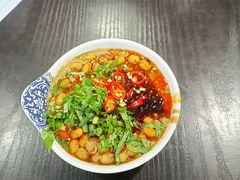 -楼外楼大刀肉传统火锅(西安大路店)