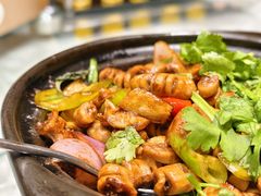 啫啫猪生肠-朱记乳鸽王·非遗石岐乳鸽·全鸽宴(大兴旗舰店)