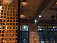 -山色·柴火烤披萨·西餐·原切牛扒