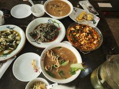 -何记面馆(龙泉山店)