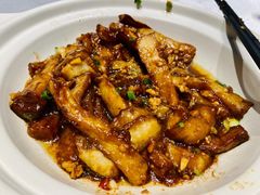 鱼香茄子煲-广东道至正餐厅(区庄店)