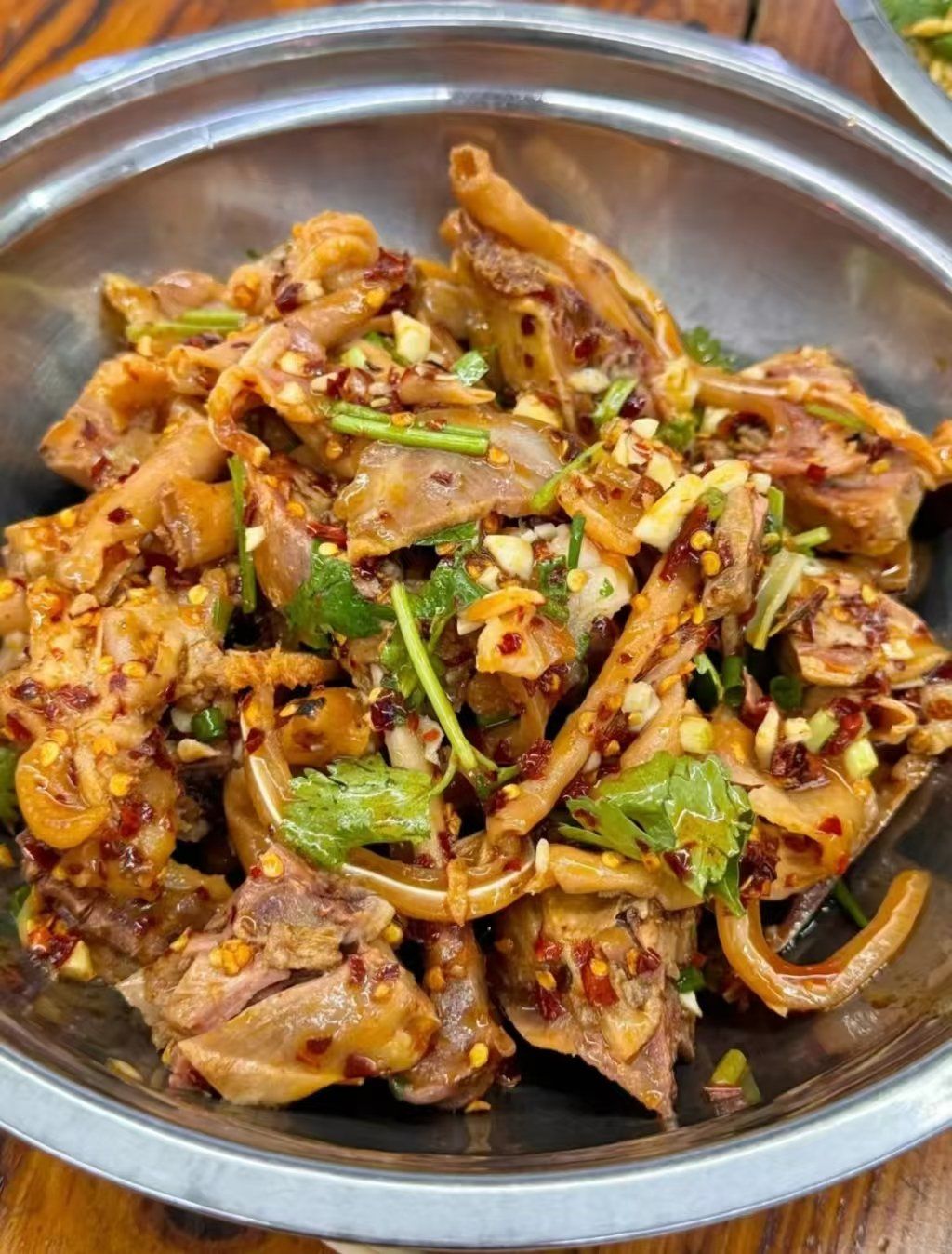 超爱的正宗鸭霸王卤味中午吃到了