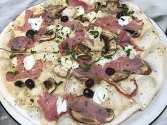 特级皇后披萨-玛尚诺Pizza&Bar(长泰广场店)